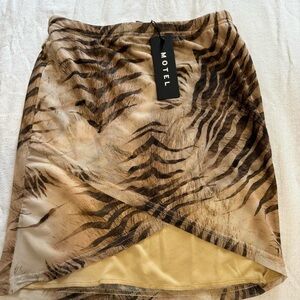 Motel rocks tiger skirt